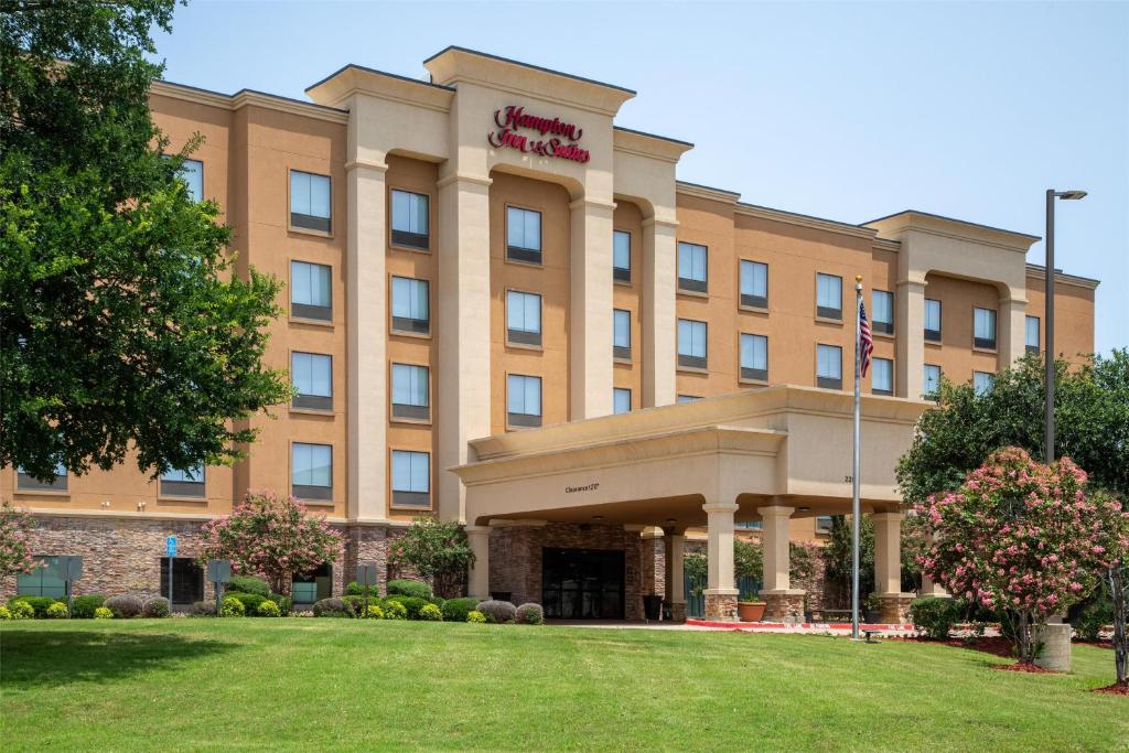 Hampton Inn & Suites Dallas-Arlington North-Entertainment District, Arlington