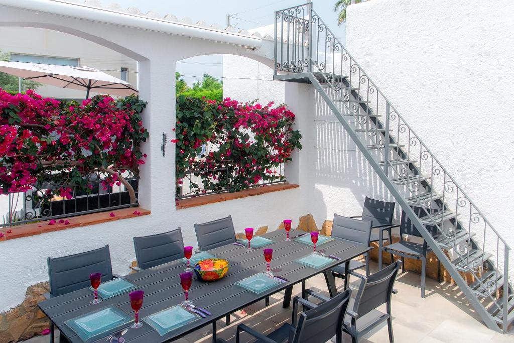 WELCS CASA 111 EMP con piscina privada y parking - 3
