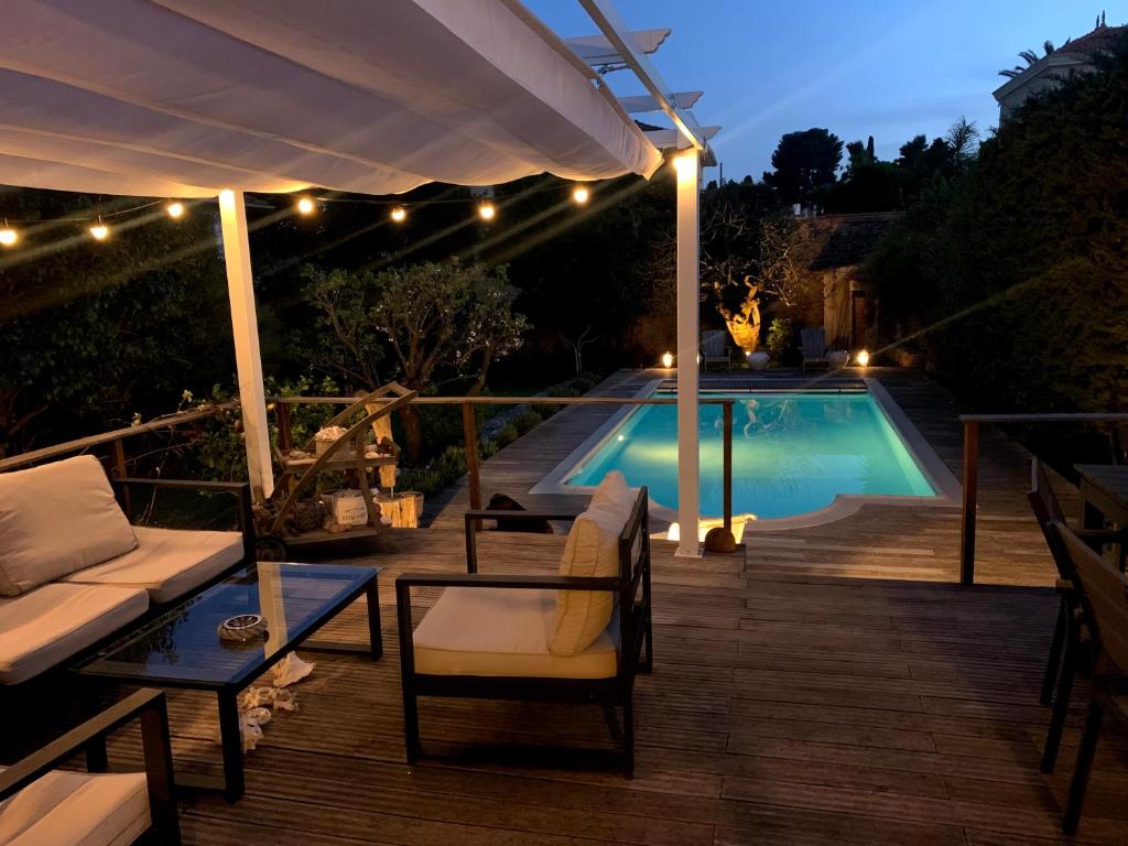 Cannes Charming Villa Private Pool, Total Privacy & Southern Sun still availability in August, Le Cannet