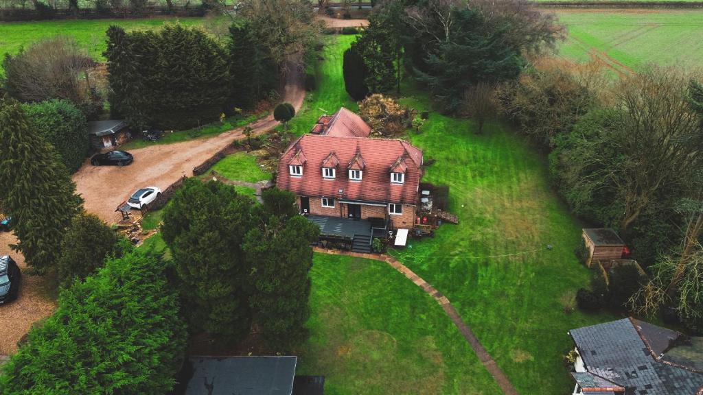 The Main Residence by TAS, Knebworth