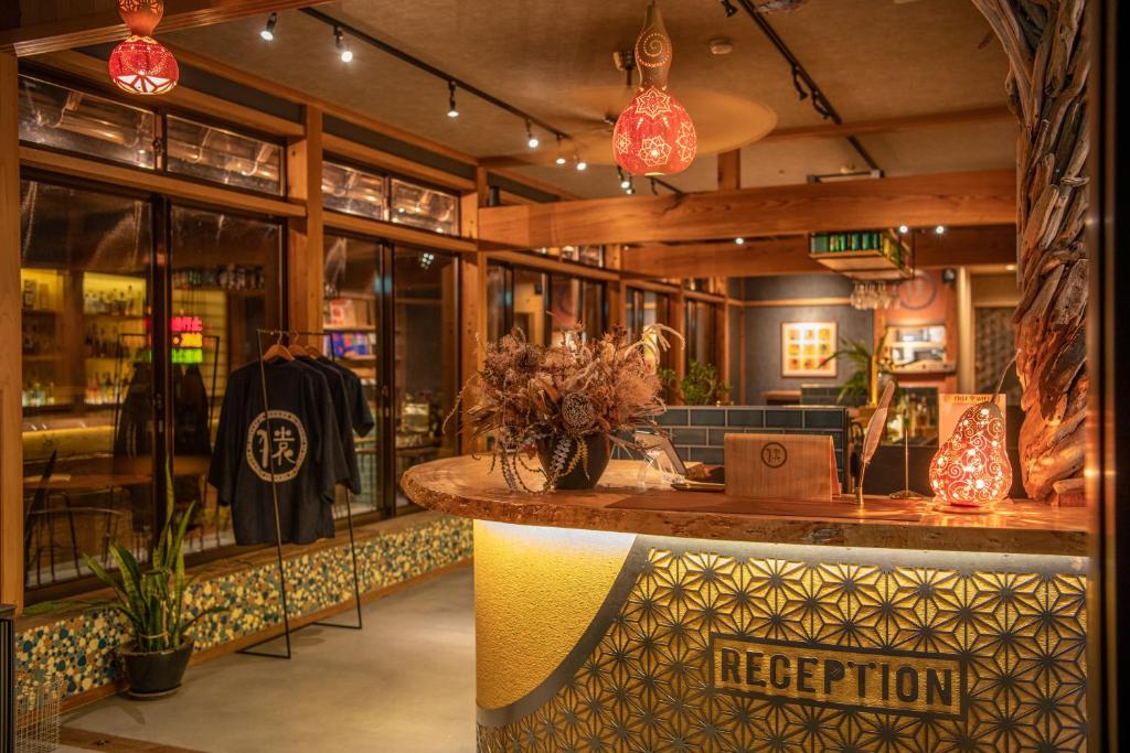 SALUGA BAMBA, Širakawa