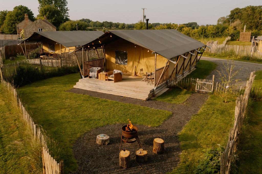 Mayfly Riverdale Yorkshire, West Tanfield