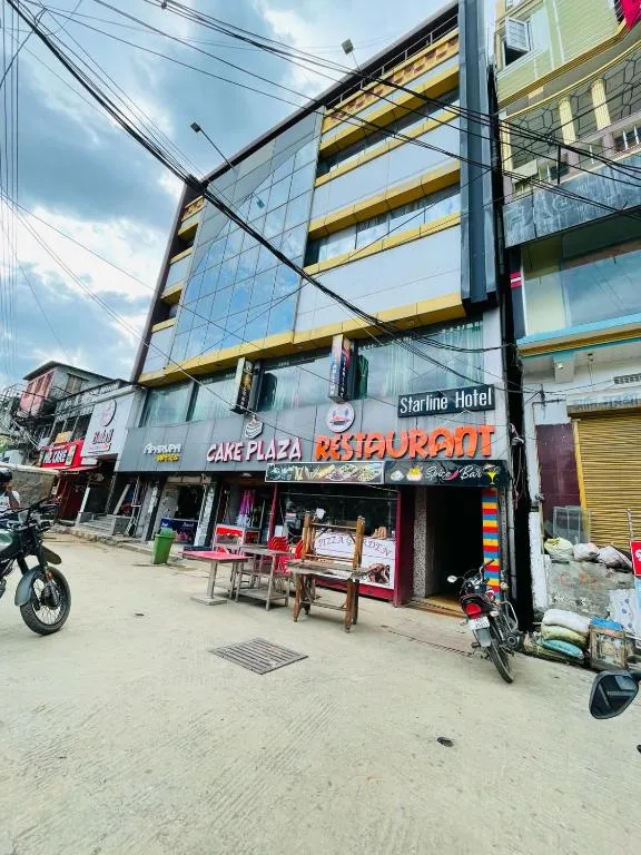 Starline Hotel，位于阿加尔塔拉的酒店