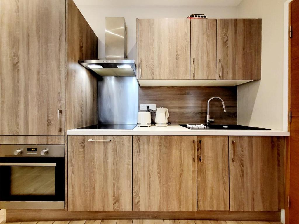 Le Sade 1er et Le Sade 2nd - 2 Appartements au coeur d'Antibes - 2
