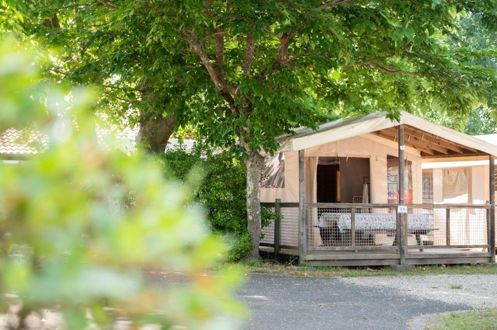 Camping Routes du Monde ATC La Hume-Arcachon - 1