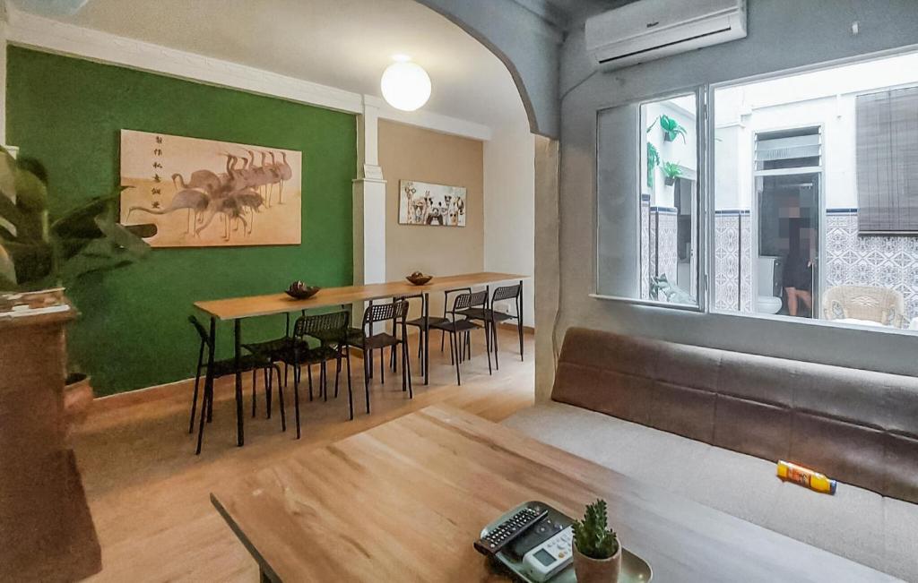 Luxurious Home In Jerez De La Frontera With Wifi - 2