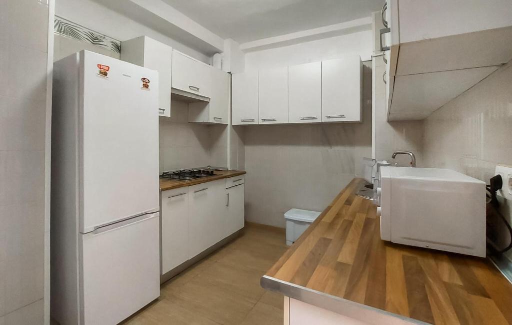 Luxurious Home In Jerez De La Frontera With Wifi - 4