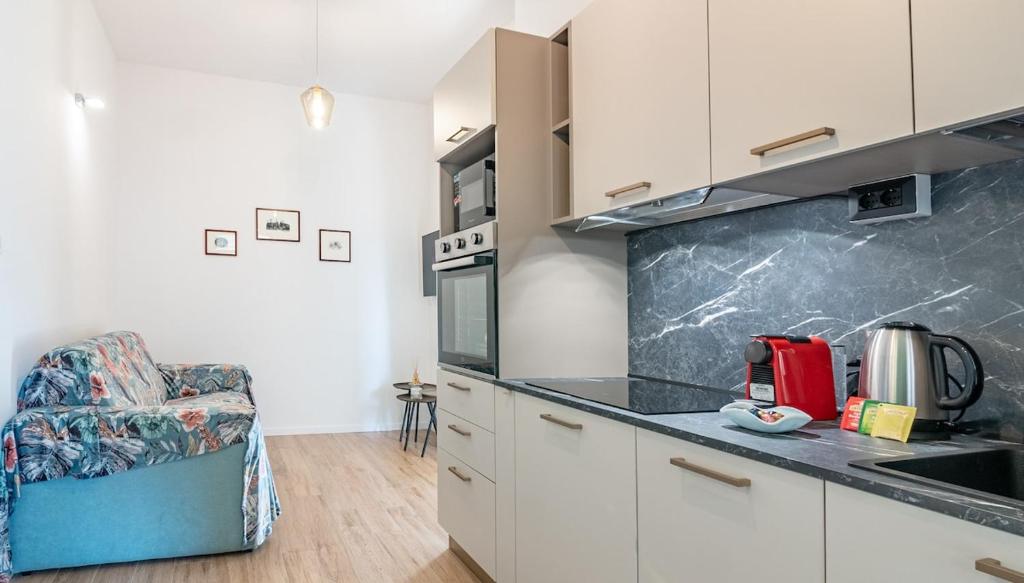 Prestigious Apt - 4