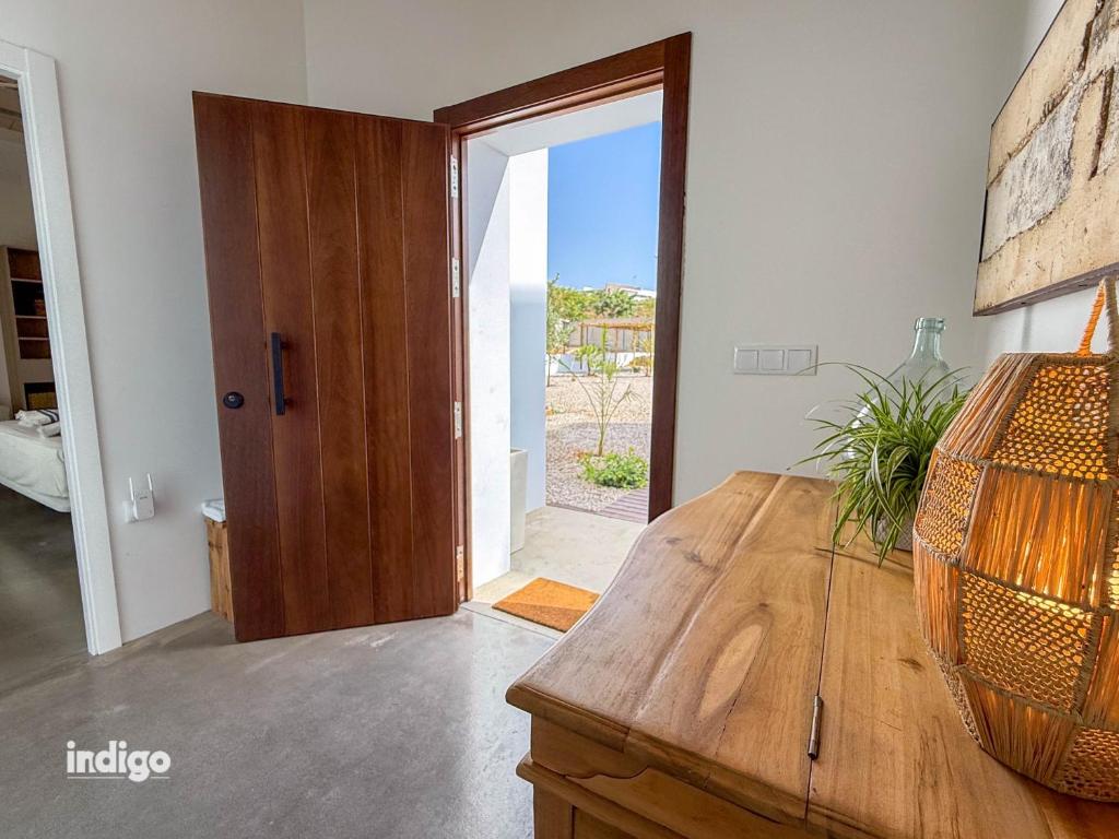 Villa Paz -Moderno Privado Nuevo Piscina Vistas a Golf y Lago - 5