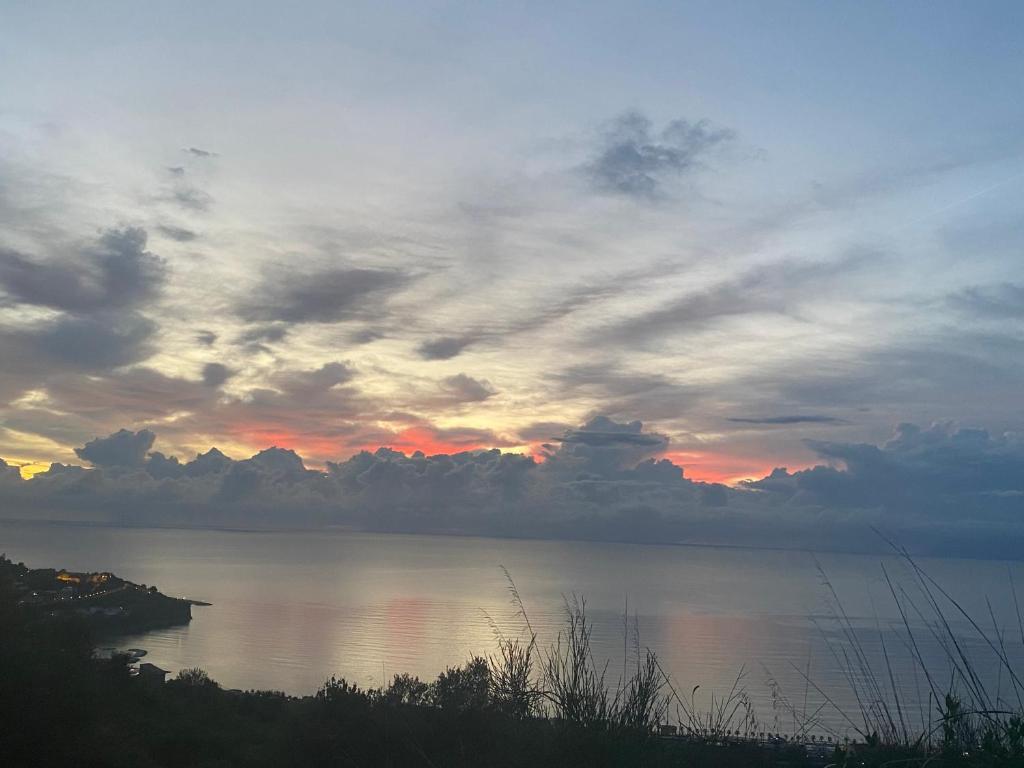 Brezza Del Mare - 2