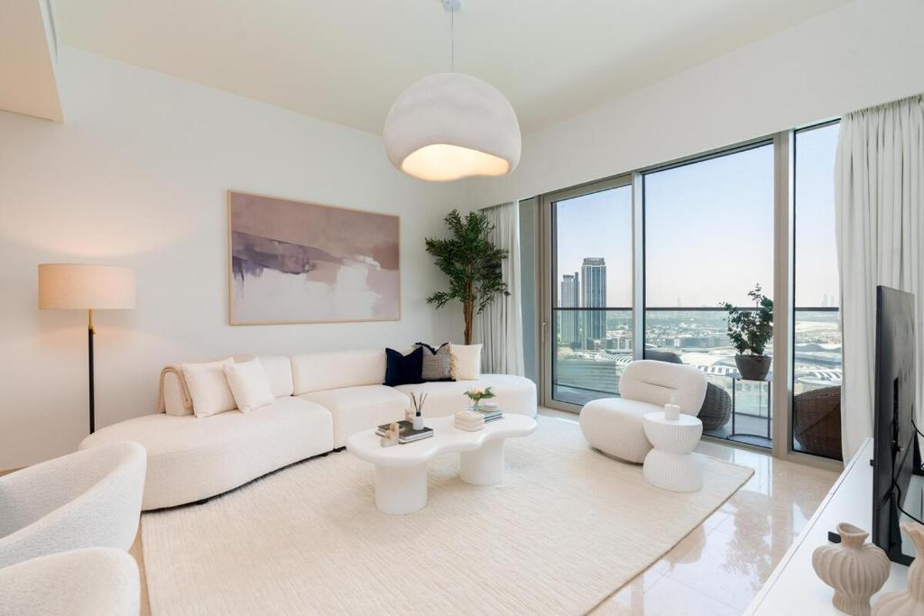 Grande, Luxurious 2 BR, Burj Khalifa & Fountain view, Dubaj