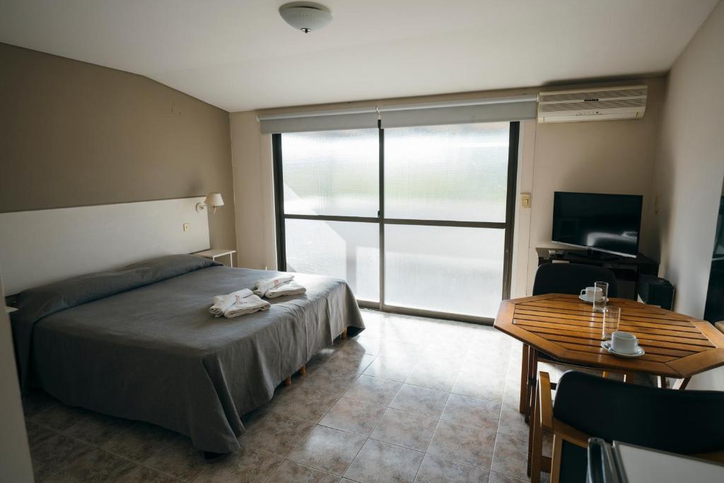 Patio Mediterraneo Apart Hotel