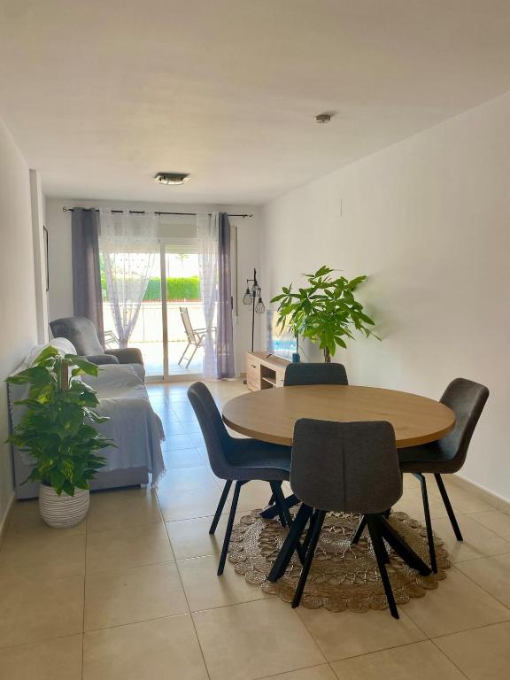 Sandy Apartment - 1