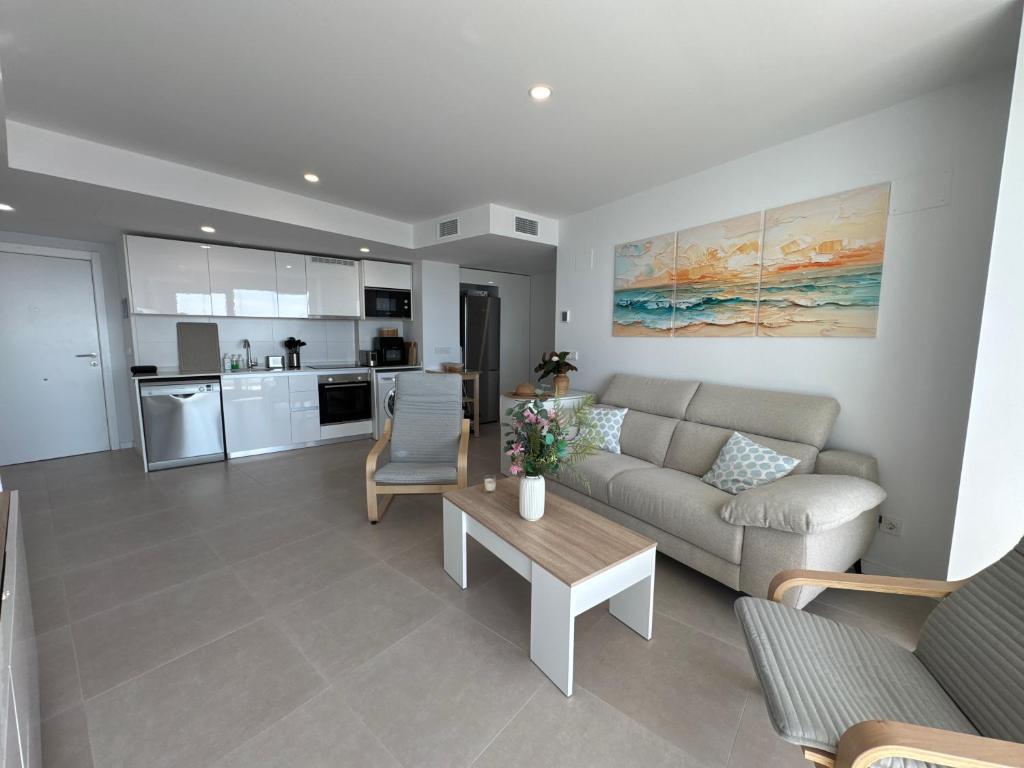 Gran Canet Salva, moderno apartamento con terraza y vistas al mar - 4