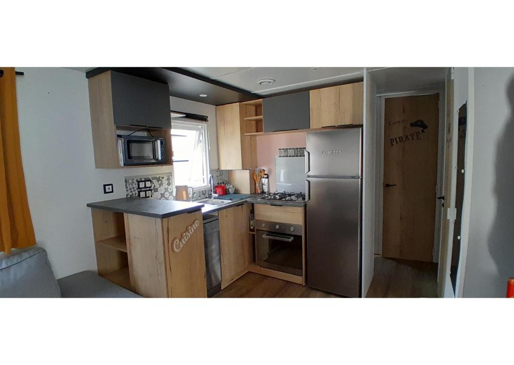 Mobil-home - Clim, TV, LV, LL - Camping LA CARABASSE 4 étoiles - MH-A024 - 4