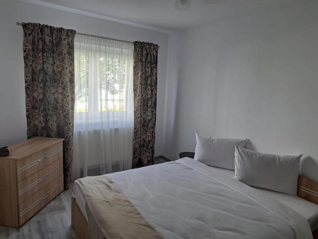 Iulia și Alex, Zărneşti