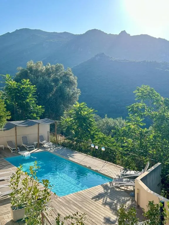 Hôtel Villa Les Orangers, hotel in Olmeto