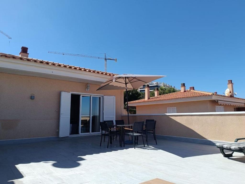 Casa con cálida terraza y piscina R76 by Novadesta - 5