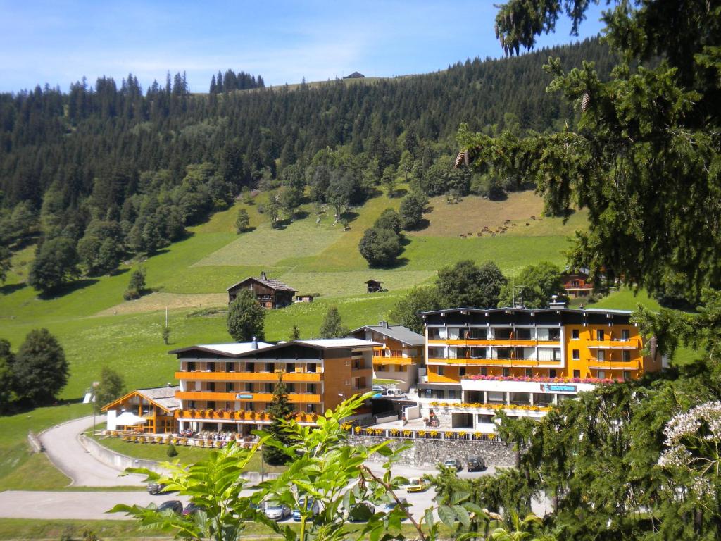 Azureva Club La Clusaz les Confins - 1