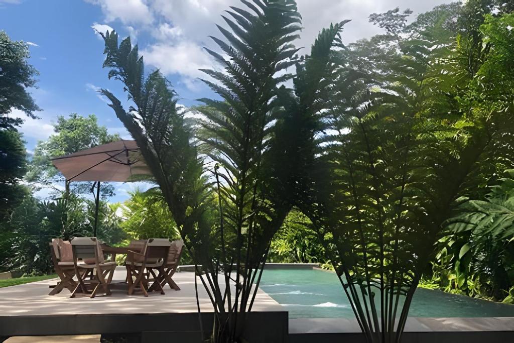 Awesome private design house La Vega close Bogota - 1