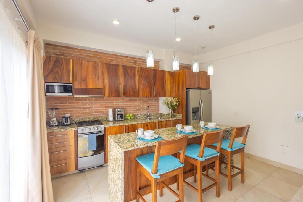 Beautiful View in Gringo Gulch 303, Puerto Vallarta