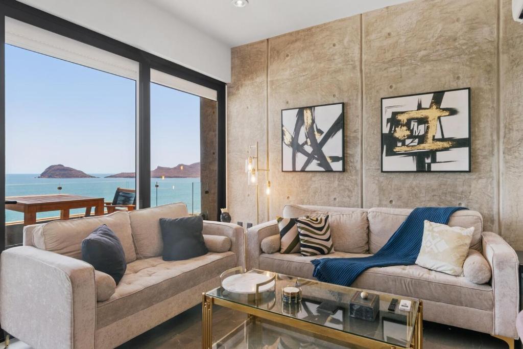 Spectacular Ocean View with Homeoffice Space - 2