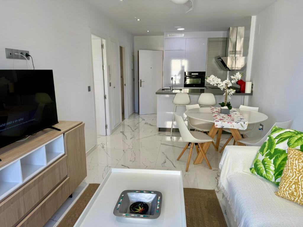 Apartamento con vistas al mar - 3