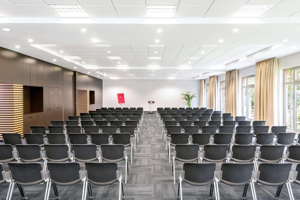 Tárgyalóterem/bálterem