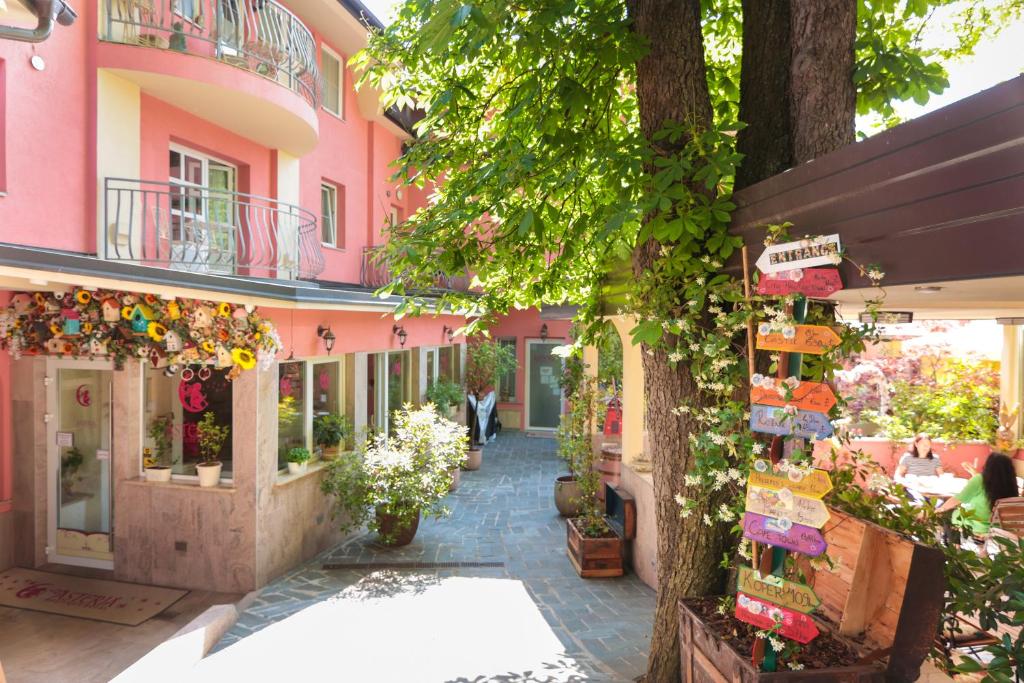 Boutique Hotel Asteria 9