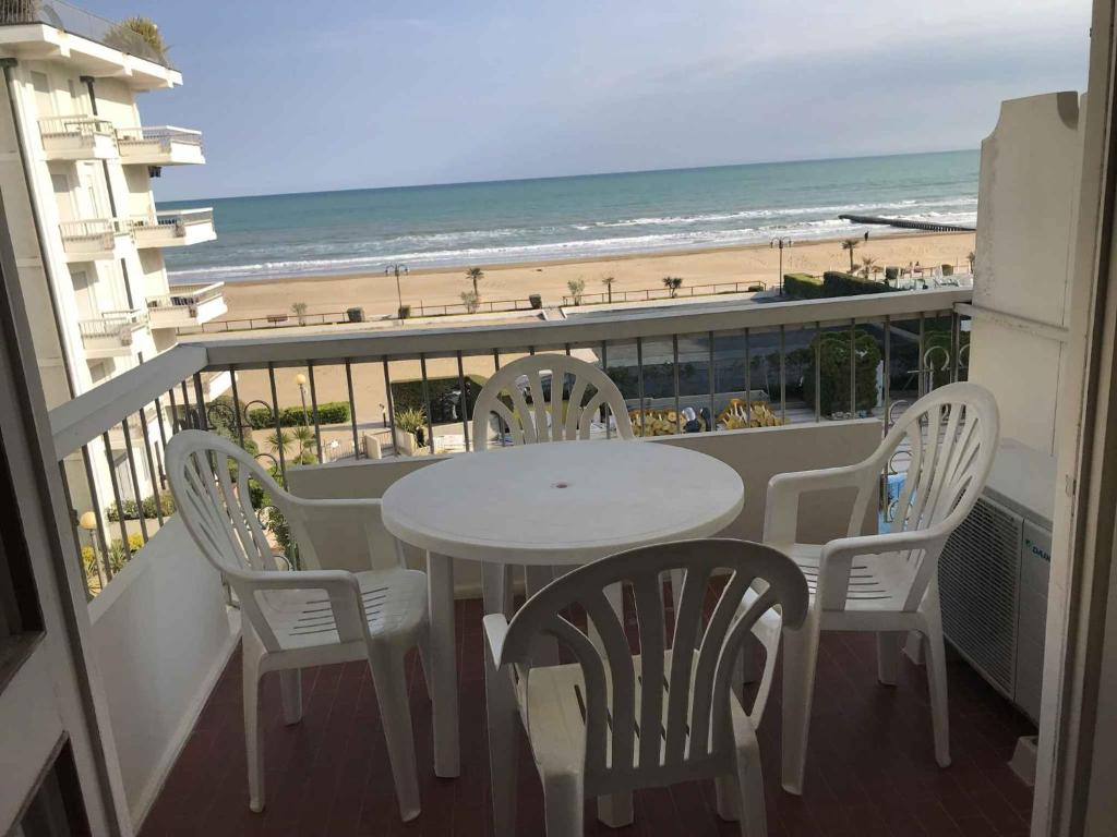 Apartments in Lido di Jesolo 54506 - 2