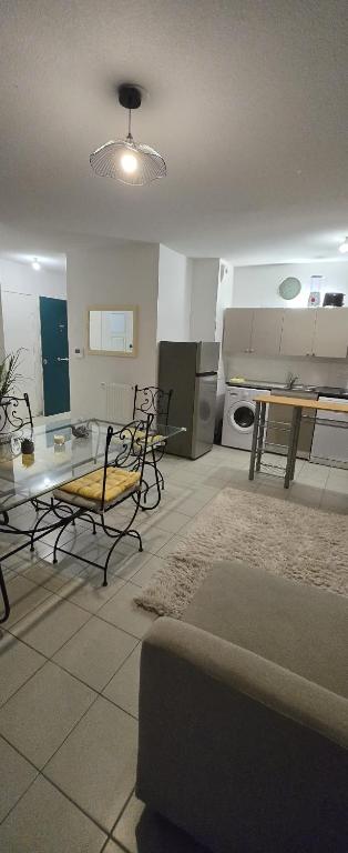 T2 42 m2 private residence parking - 3