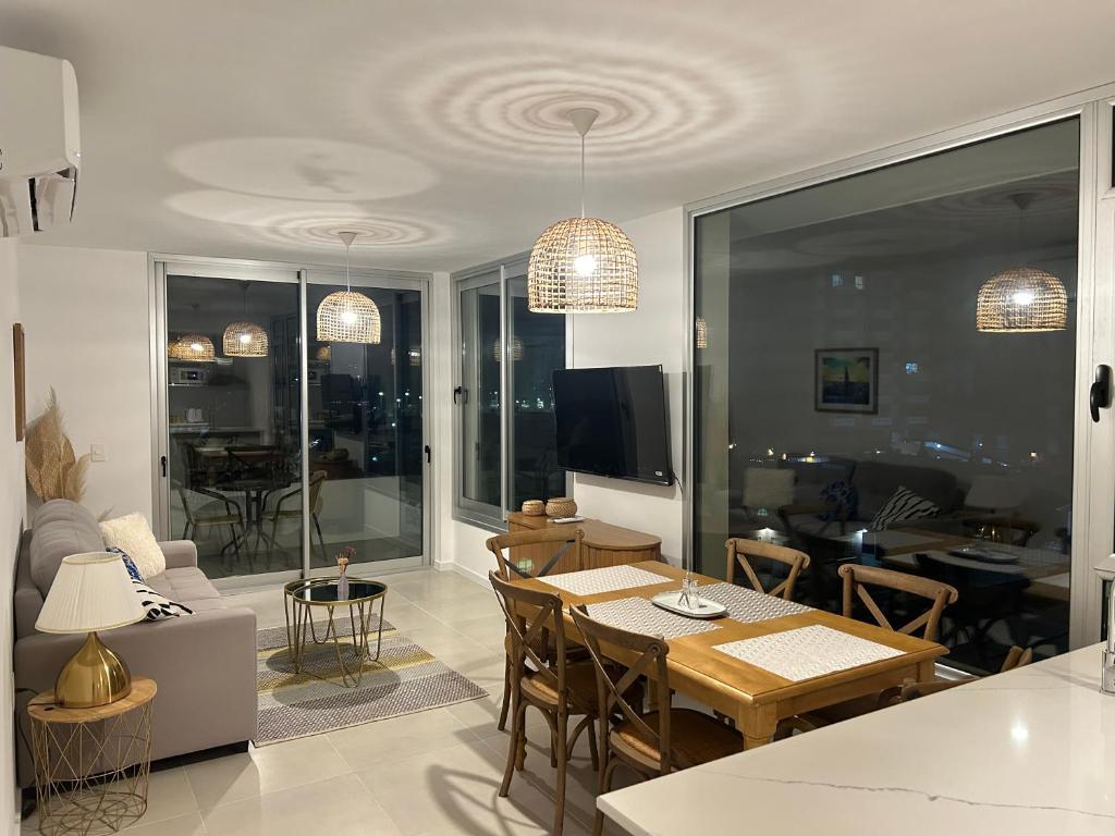 Vista al mar y cerros! Bano en suite apto nuevo Altos de Piriapolis - 3