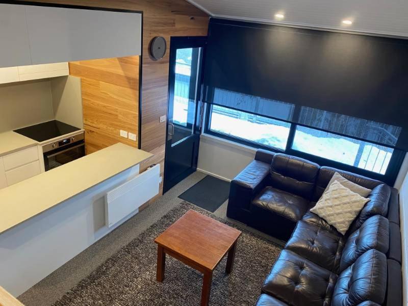 Mini Apartment 12, Falls Creek