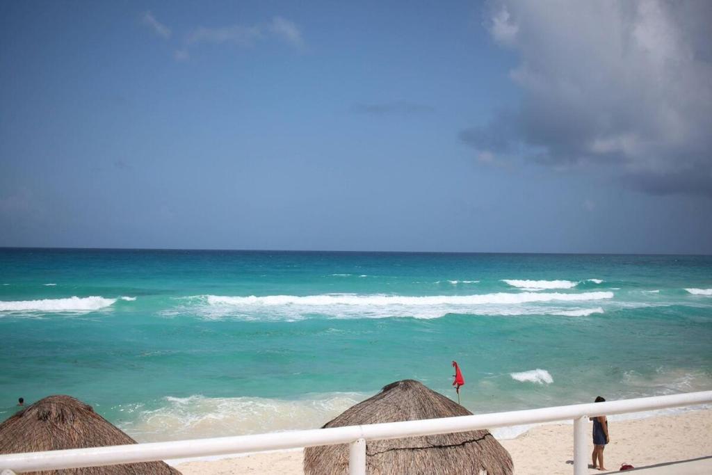 Hermoso Apartamento con playa en Zona Hotelera - 3