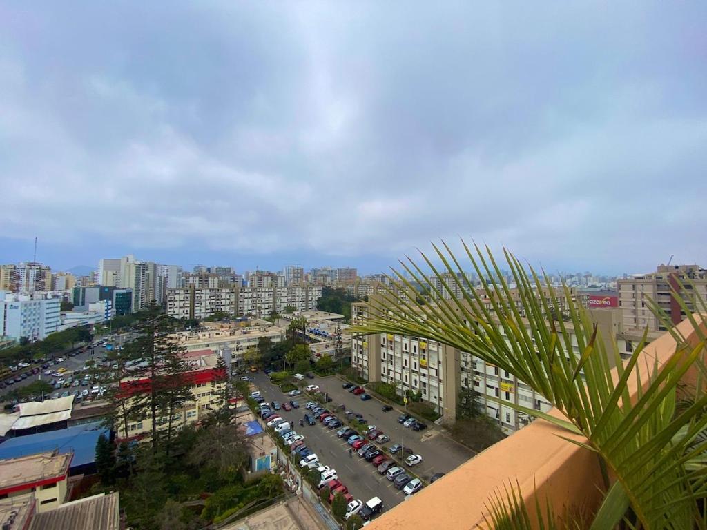 Elegant penthouse with terrace and city views - 2