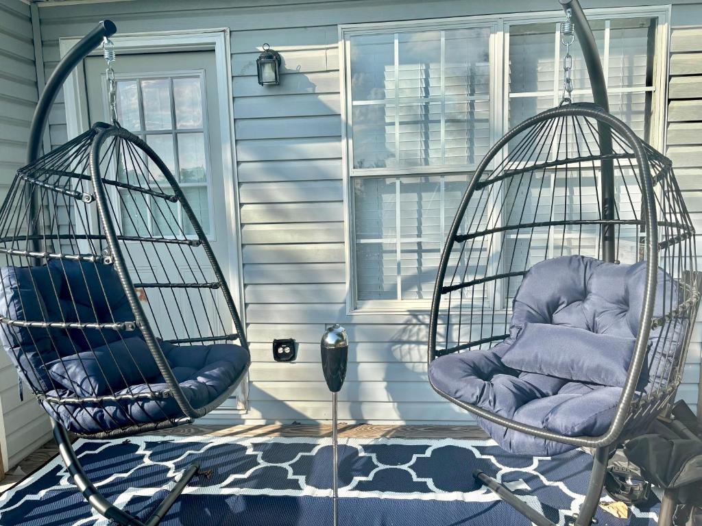 Queen Suite - Gym - Game Room - Hot Tub, Ellenwood