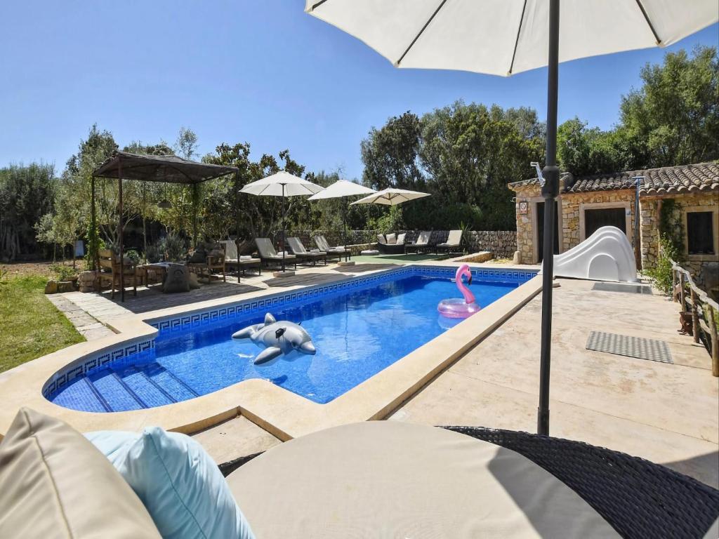 Nice holiday home with private pool - 3