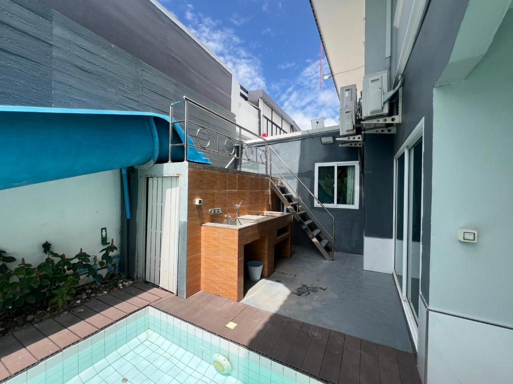 Pattaya Pool Villa