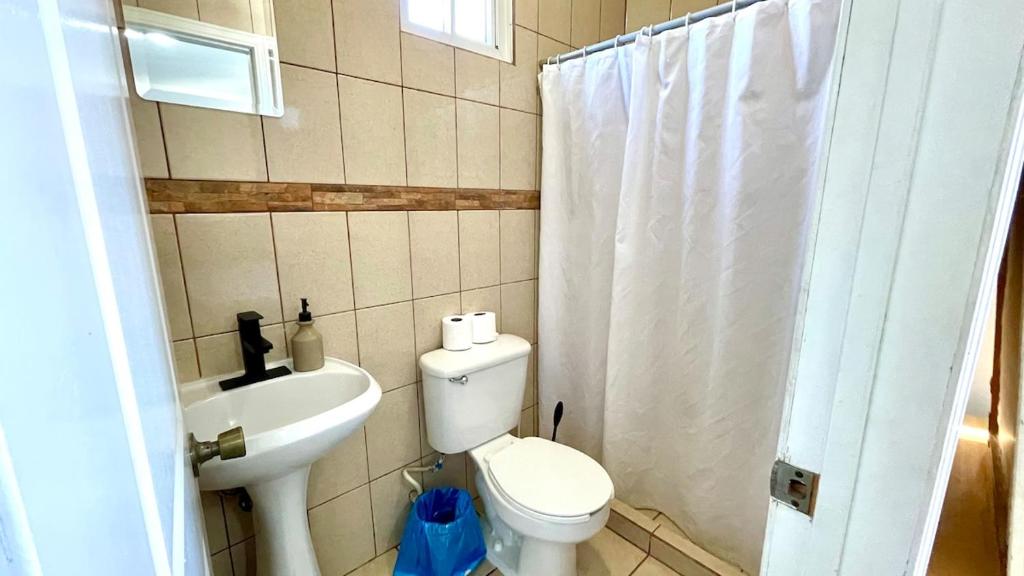 Complete cozy apartment in Playas - 4
