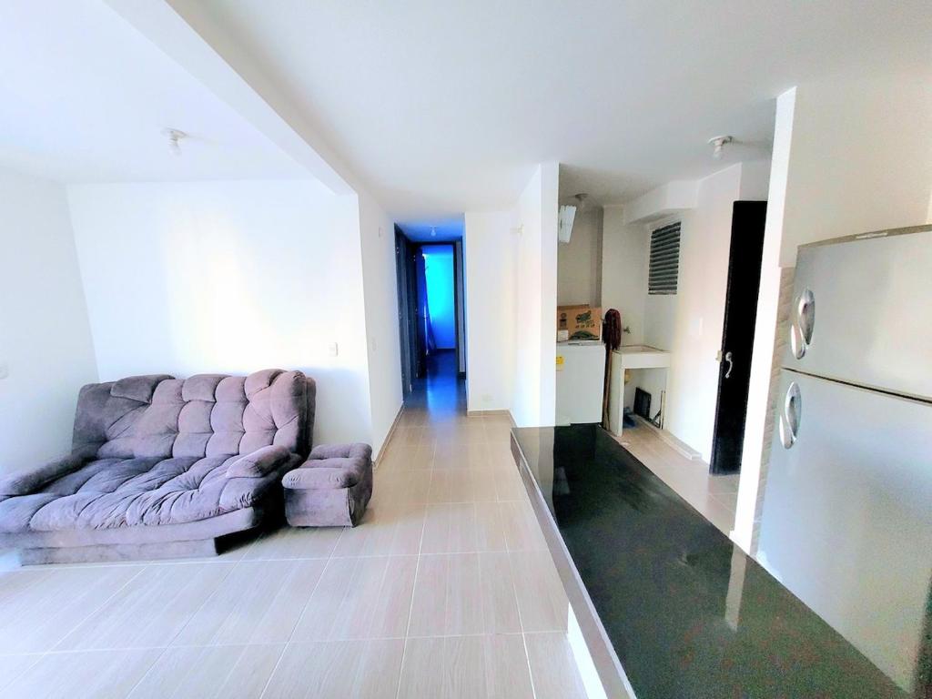 Grande y Bonito Apartamento Con Piscina - 1