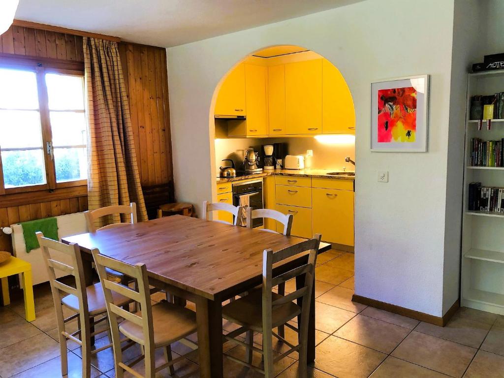 Bel Alp 3 - Rez avec jardin - 5 personnes- Evolene - 2