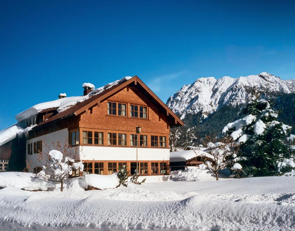 ALPGLÜCK Ferienwohnungen - 1