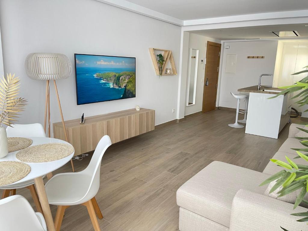 Moderno APARTAMENTO CÉNTRICO EN MARBELLA - 2
