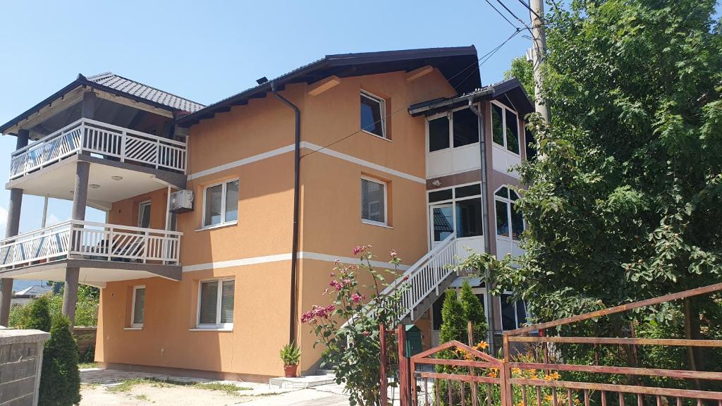 Villa Stup - 1