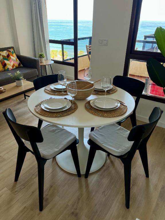 Apartamento recién renovado 1ª línea en Benalmádena - 5