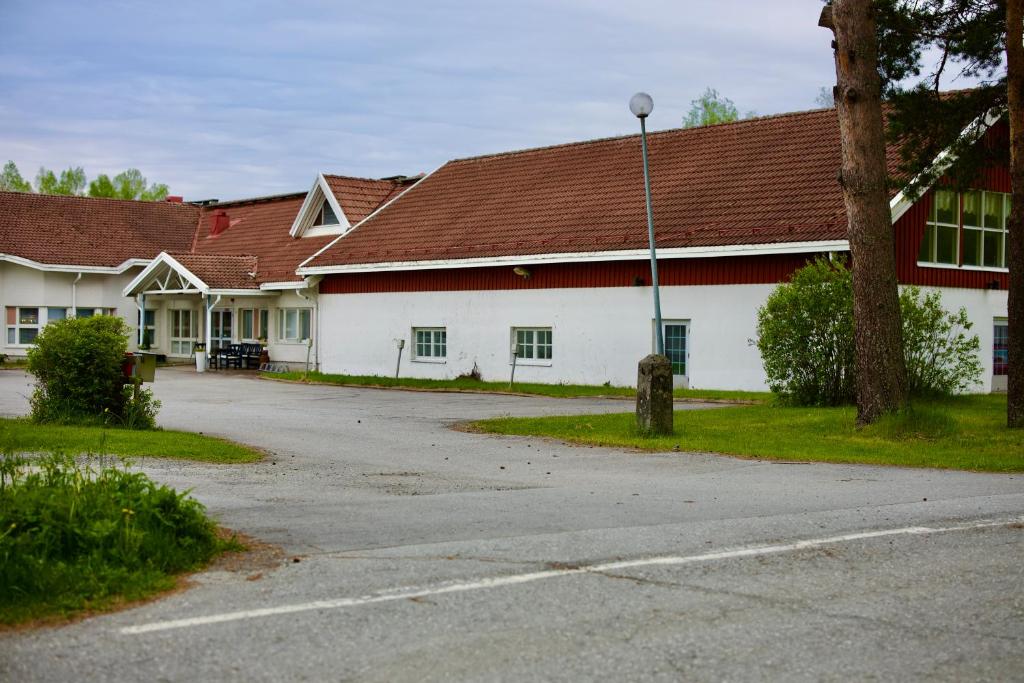 Hotelli Unelma, Kullaa