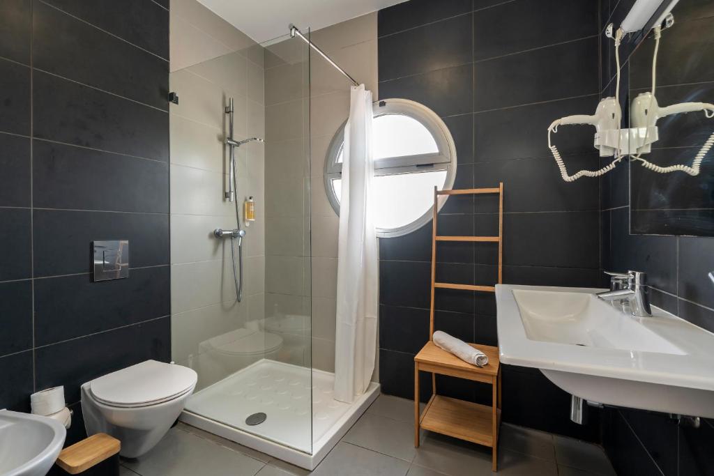 KR Hotels - Albufeira Lounge — Hotel rooms in Albufeira, Faro