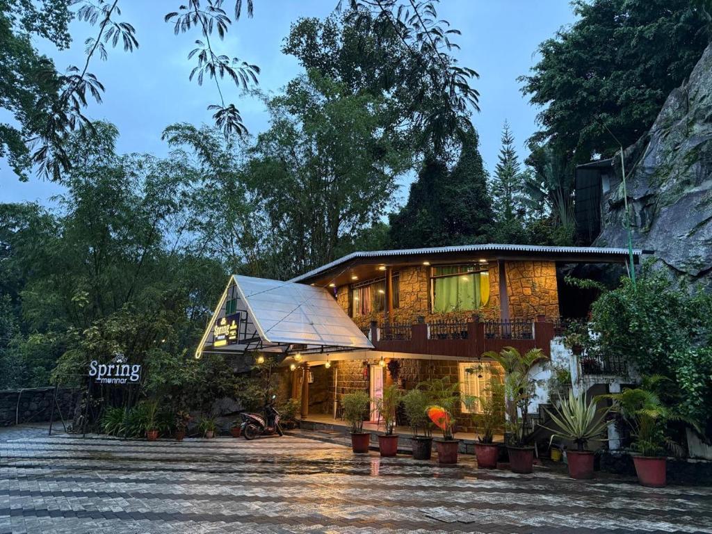 Spring Muunnar, Munnar, Munnar