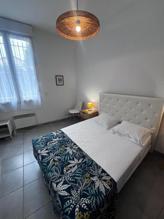 Calme, à 15 minutes de la mer, Pia