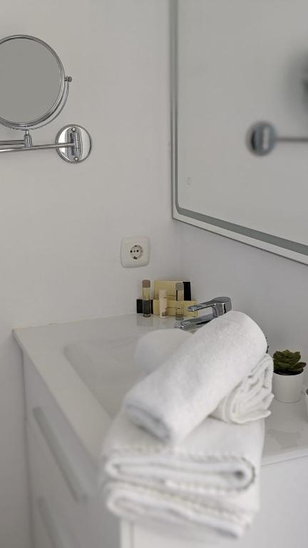 Neptuno 2 bedroom, Marbella center with sea view - 5